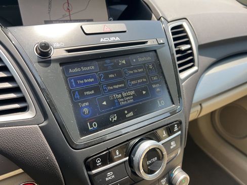 Used 2018 Acura RDX FWD w/ Technology Package image 16