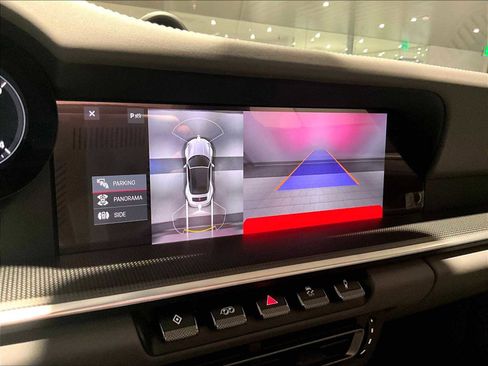 Used 2021 Porsche 911 Carrera image 28