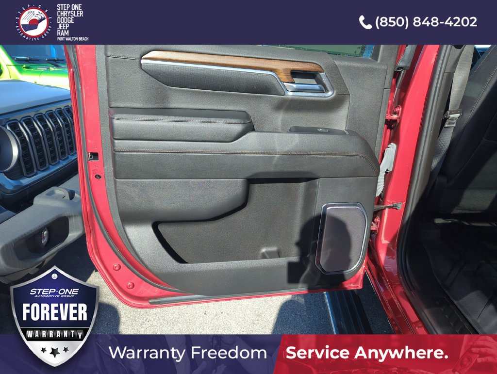 Used 2024 Chevrolet Silverado 1500 High Country AWD/4WD image 27