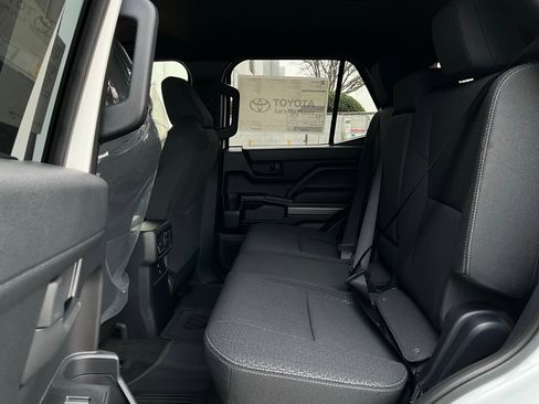 New 2026 Toyota 4Runner SR5 image 11