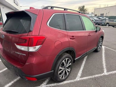 Used 2023 Subaru Forester Limited image 12