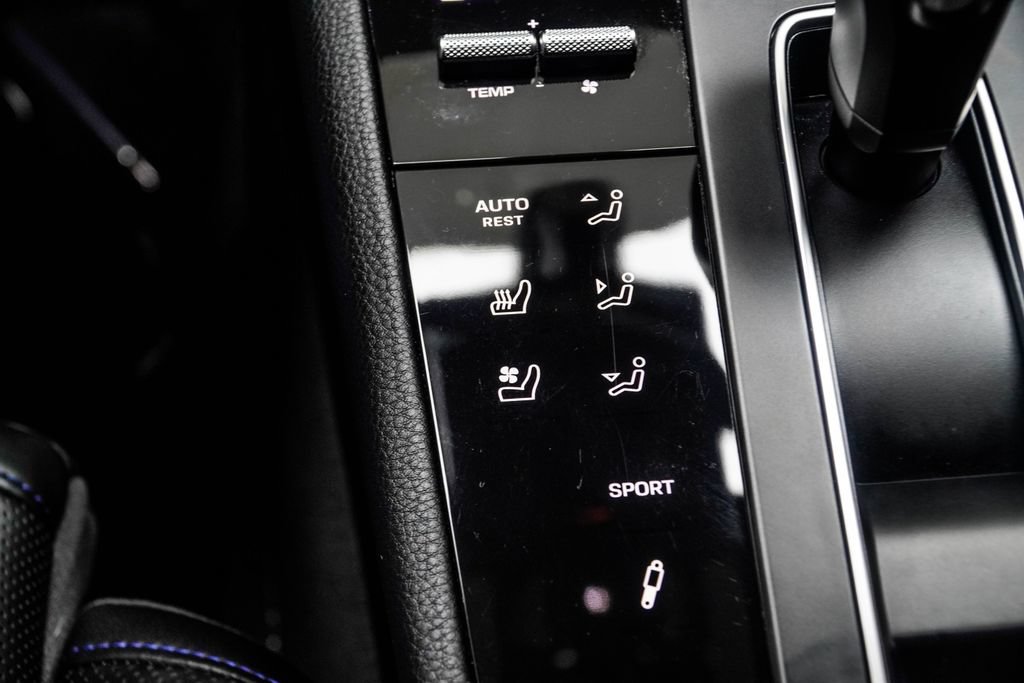 Used 2023 Porsche Macan S AWD/4WD image 26