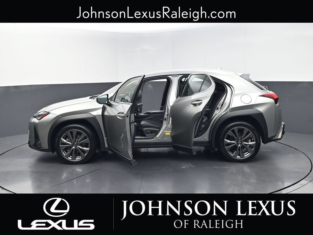 Used 2019 Lexus UX 200 F Sport w/ F Sport Premium Package FWD image 36