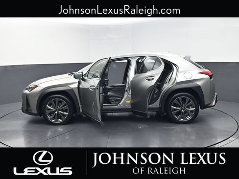 Used 2019 Lexus UX 200 F Sport w/ F Sport Premium Package FWD image 36