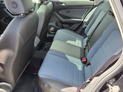 New 2026 Volkswagen Jetta SE image 8