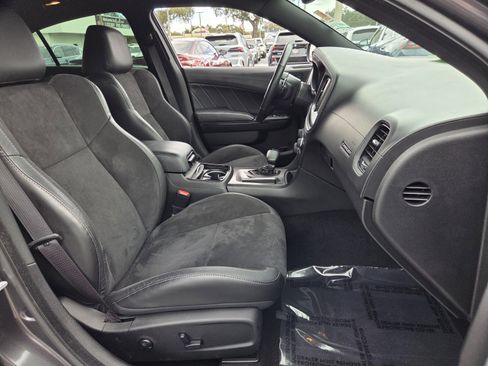 Used 2020 Dodge Charger R/T w/ Plus Group image 17