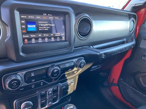 Certified 2021 Jeep Wrangler Unlimited Sport image 31