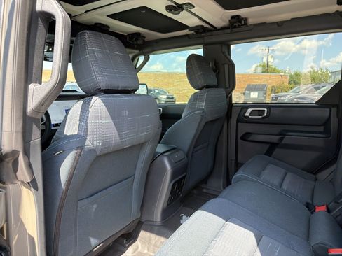 Used 2026 Ford Bronco Heritage Edition AWD/4WD image 25