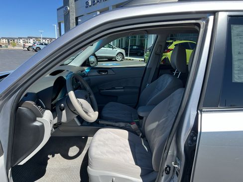Used 2010 Subaru Forester 2.5X Premium AWD/4WD image 10