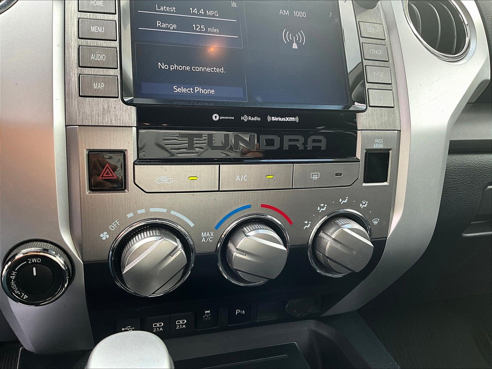 Used 2020 Toyota Tundra SR5 w/ SR5 Convenience Package AWD/4WD image 16