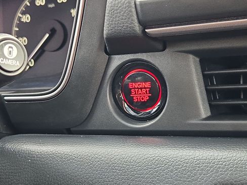 Certified 2024 Honda Pilot TrailSport image 20