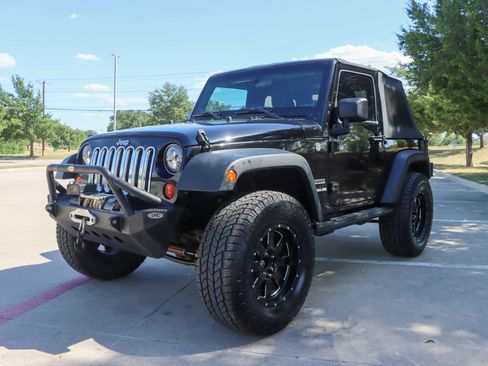 Used 2012 Jeep Wrangler Sport AWD/4WD image 3