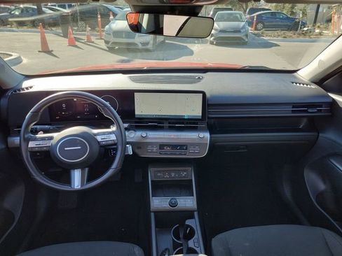 Used 2024 Hyundai Kona SEL w/ Convenience Package image 27