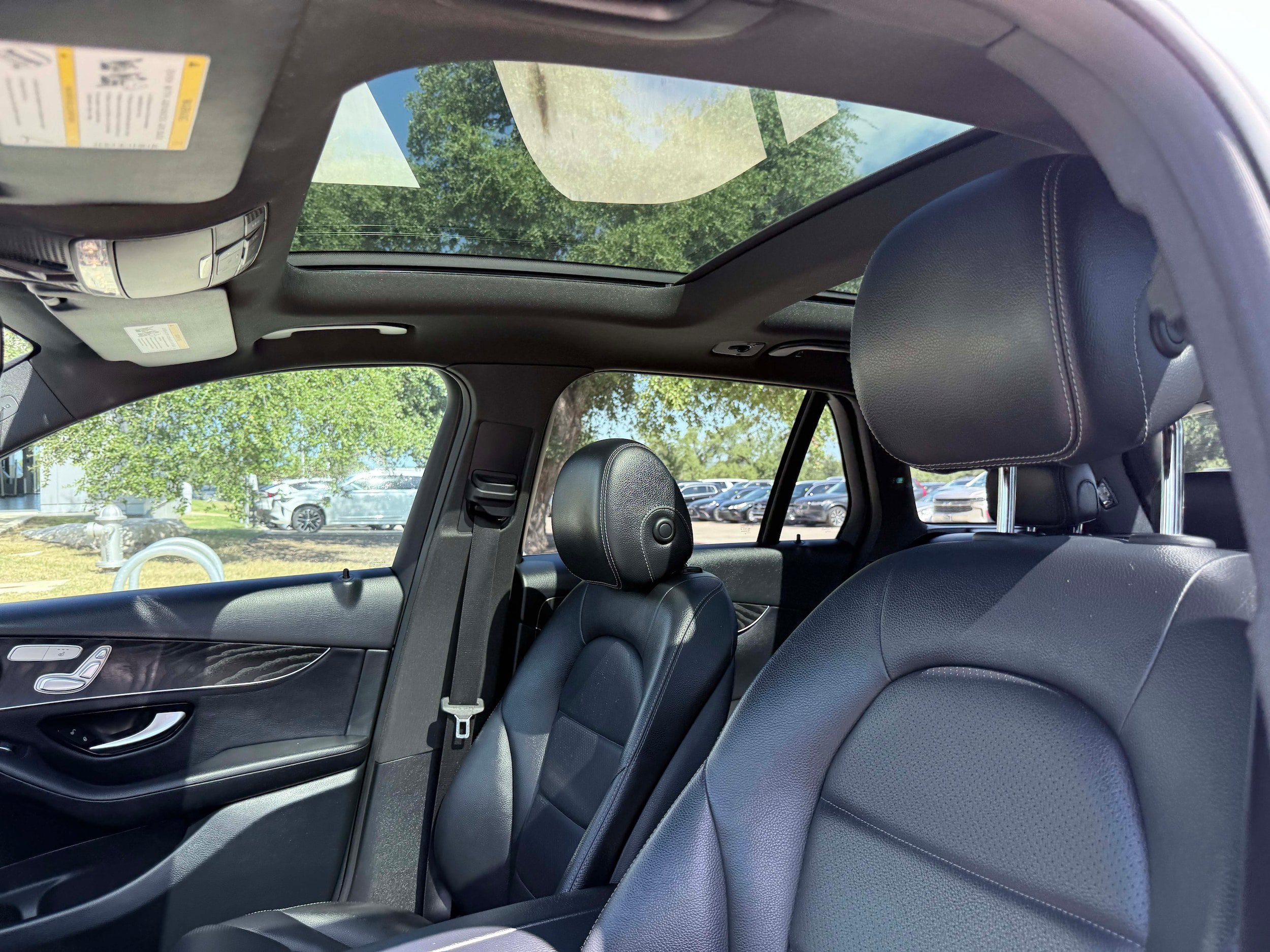 Used 2018 Mercedes-Benz GLC 300 image 14