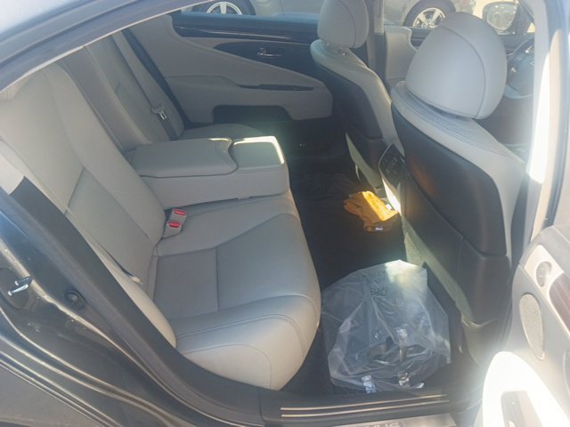 Used 2014 Lexus LS 460 L RWD image 25