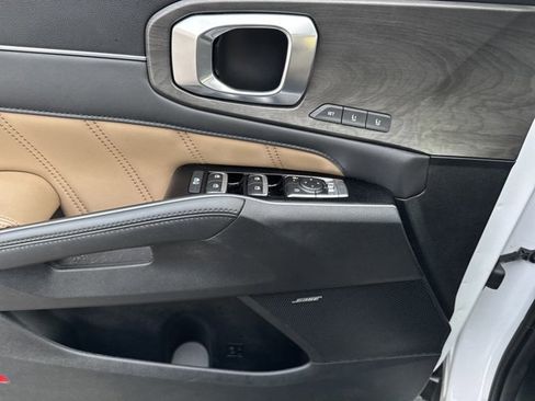New 2025 Kia Sorento SX Prestige w/ Olive Brown Leather Package image 36