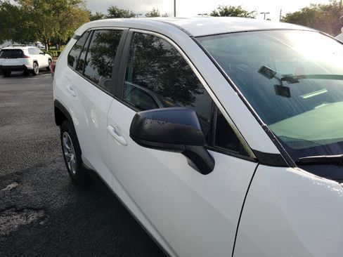Used 2025 Toyota RAV4 LE FWD image 13