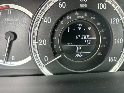 Used 2017 Honda Accord LX image 16