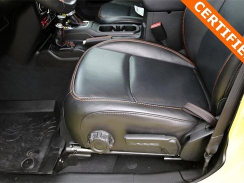 Used 2023 Jeep Gladiator Mojave w/ Cold Weather Group image 12