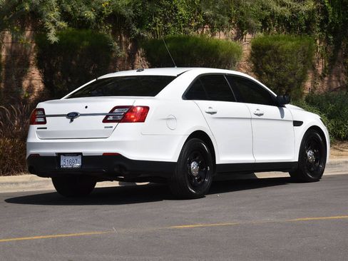 Used 2015 Ford Taurus Police Interceptor AWD image 23