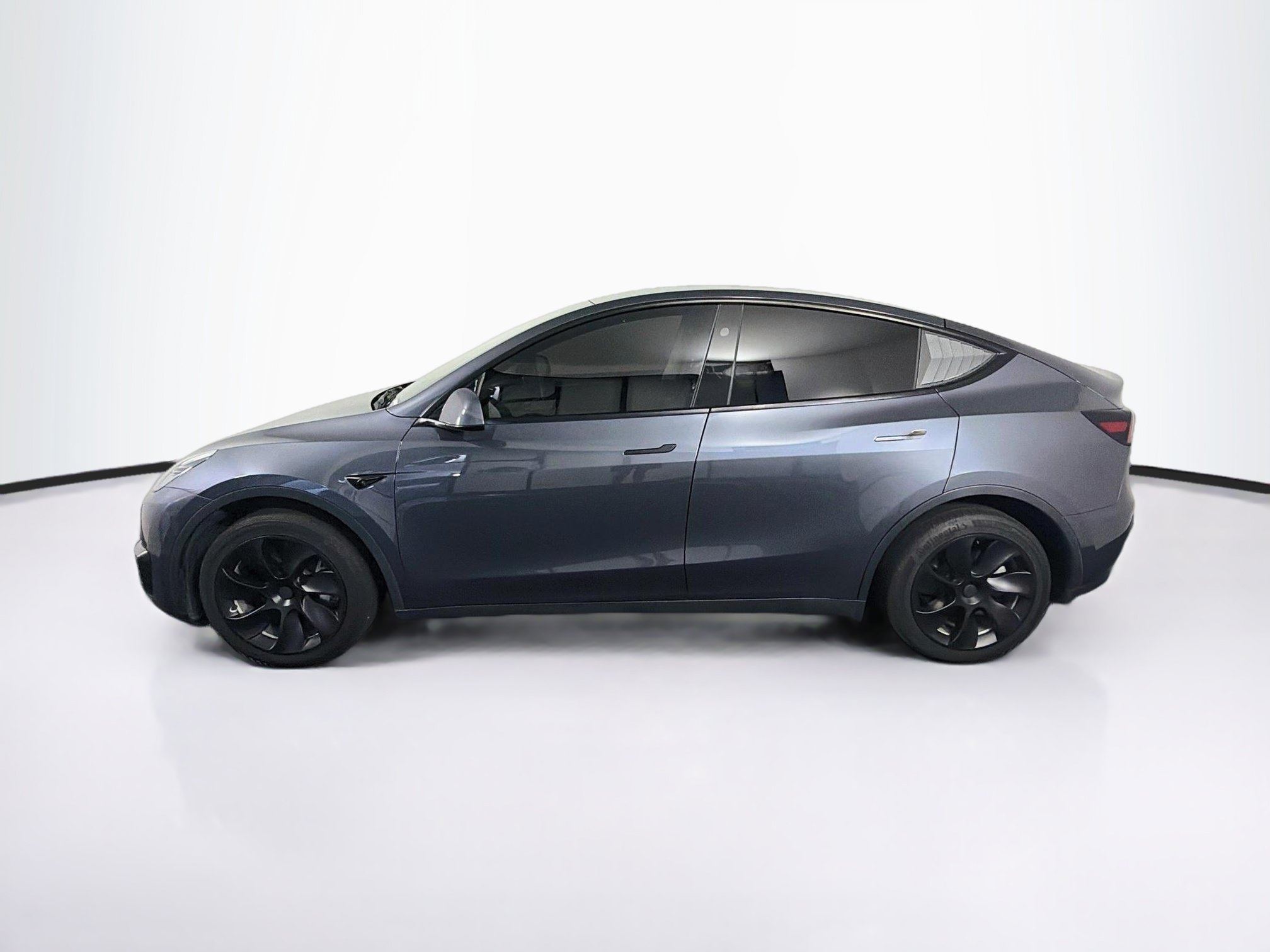 Used 2023 Tesla Model Y Long Range AWD/4WD image 4