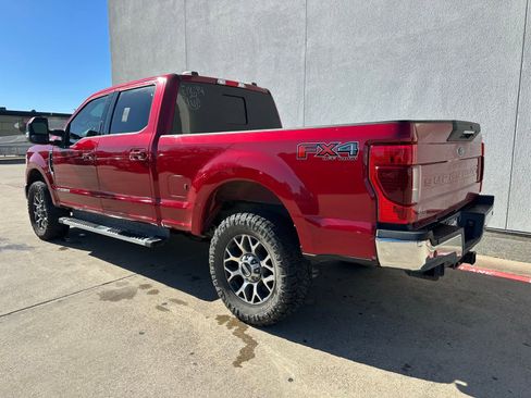 Used 2020 Ford F250 Lariat w/ Lariat Ultimate Package image 3