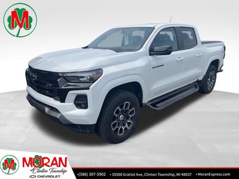 Used 2024 Chevrolet Colorado Z71 w/ Z71 Convenience Package 2 AWD/4WD image 1
