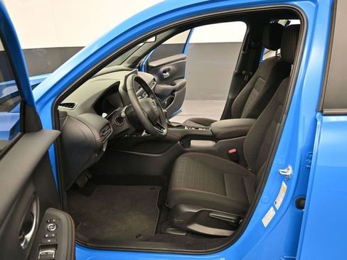 Used 2026 Honda HR-V Sport image 6