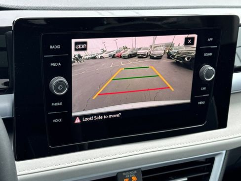 New 2026 Volkswagen Taos SE AWD/4WD image 19