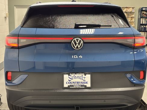 New 2025 Volkswagen ID.4 Pro image 27