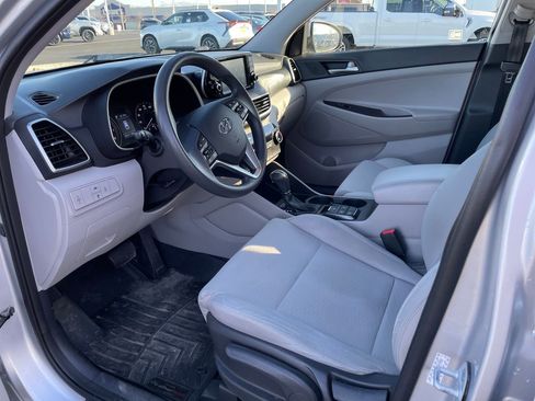 Used 2019 Hyundai Tucson SE image 10