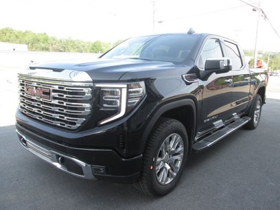 New 2025 GMC Sierra 1500 Denali w/ Technology Package