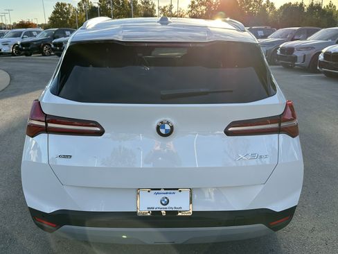 Used 2026 BMW X3 xDrive30 w/ Convenience Package image 9