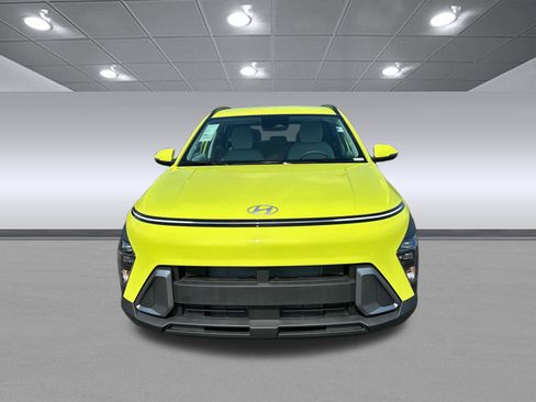 New 2025 Hyundai Kona SEL image 2