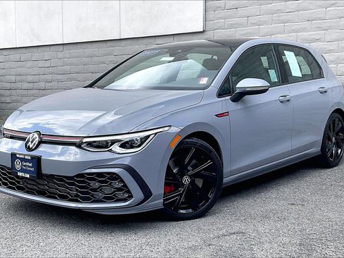Certified 2023 Volkswagen GTI SE FWD image 11