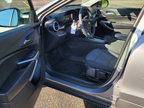 New 2026 Chevrolet Trax LS w/ Driver Confidence Package FWD image 18