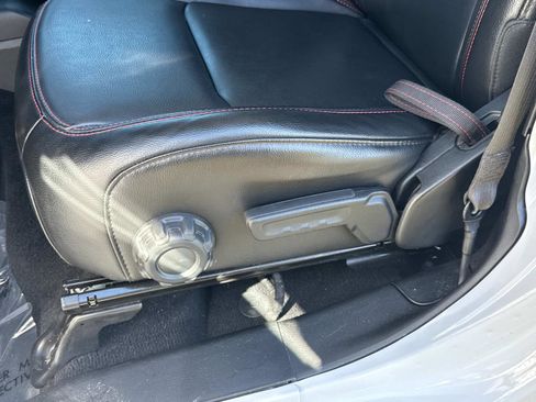 Used 2023 Jeep Gladiator Rubicon w/ LED Lighting Group image 21