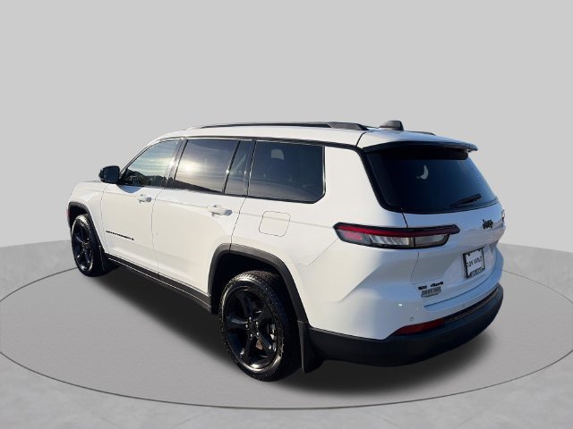 Used 2021 Jeep Grand Cherokee L Laredo AWD/4WD image 3