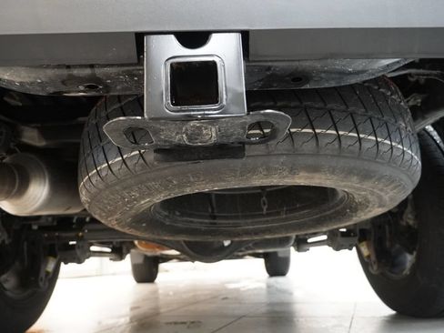 Used 2025 Toyota Tacoma Limited AWD/4WD image 11
