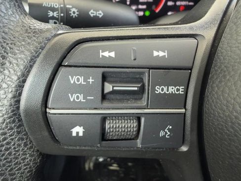 Used 2025 Honda CR-V EX image 28