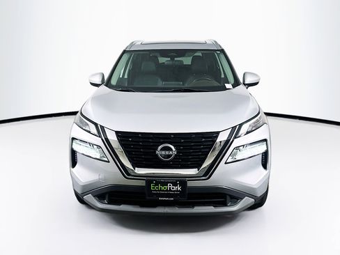 Used 2023 Nissan Rogue SV w/ SV Premium B Package AWD/4WD image 2