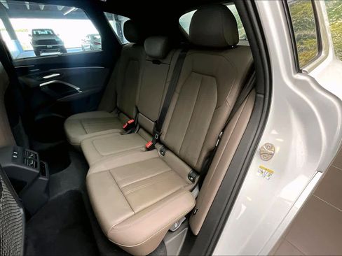 Certified 2025 Audi Q5 Premium Plus w/ Premium Plus image 20