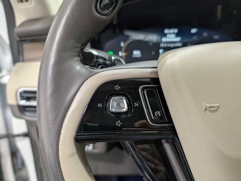 Used 2021 Lincoln Corsair Reserve w/ Elements Package image 37