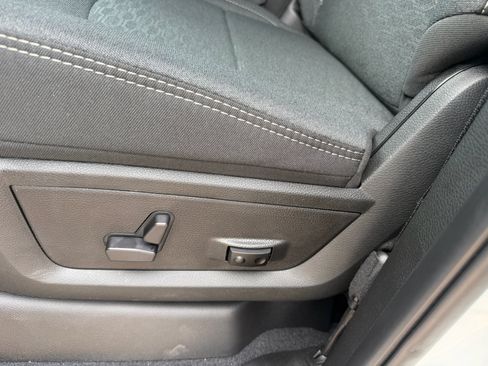 New 2026 RAM 2500 Big Horn AWD/4WD image 20