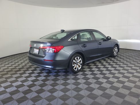 Used 2024 Honda Civic LX image 4