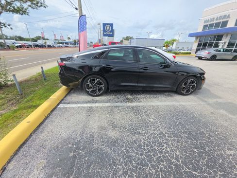 Used 2025 Kia K5 GT-Line w/ GT-Line Premium Package FWD image 3