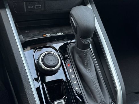New 2026 Chevrolet Colorado Trail Boss AWD/4WD image 21