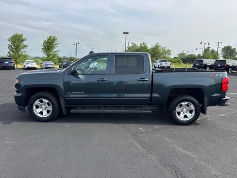 Used 2018 Chevrolet Silverado 1500 LT w/ All Star Edition AWD/4WD image 2