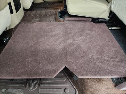 Used 2018 RAM 3500 Laramie image 37