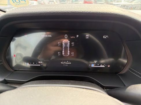 New 2026 Jeep Grand Cherokee Laredo image 16